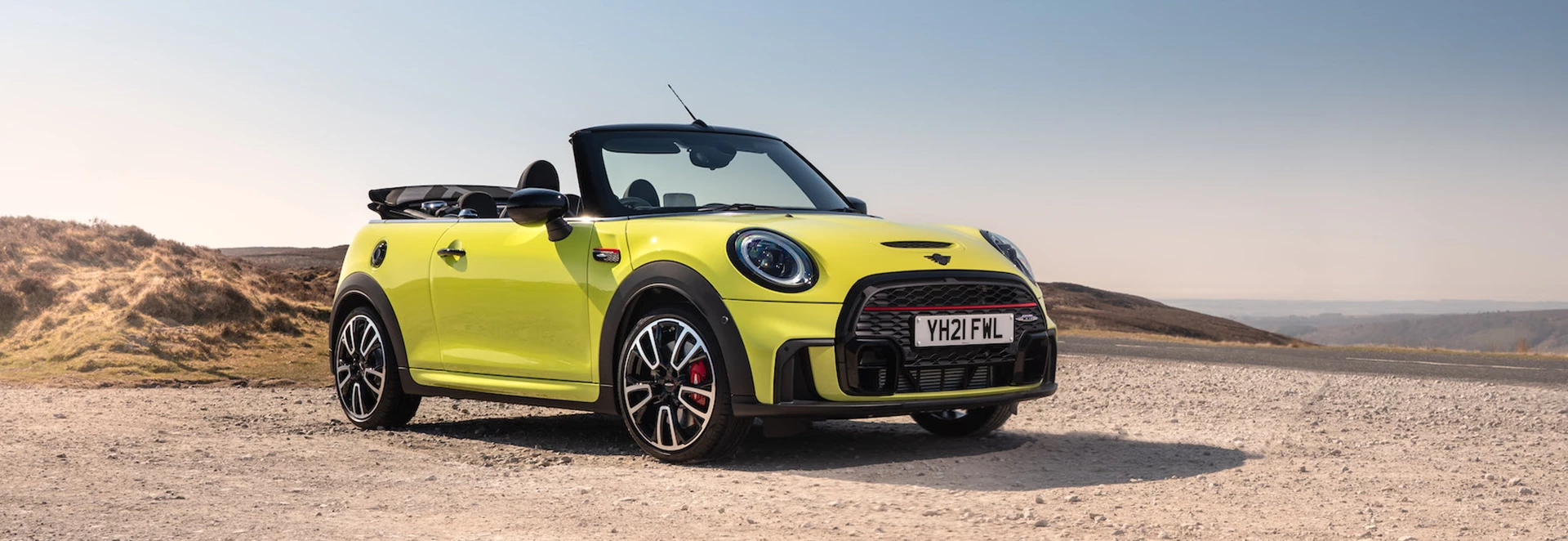 5 reasons why the Mini Convertible is the ideal summer drop-top 
